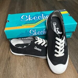 Skechers Cali Sneakers Twilight Women's size 8.5M Shoes HTF Style Rare Tie Black